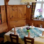 Zum Weissen Lamm *