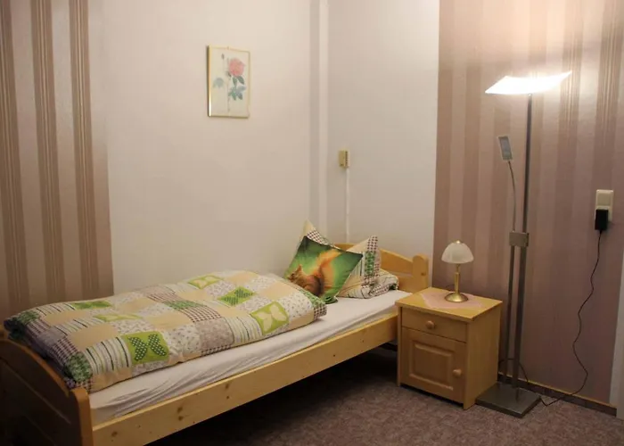 Hotel Zum Weissen Lamm *