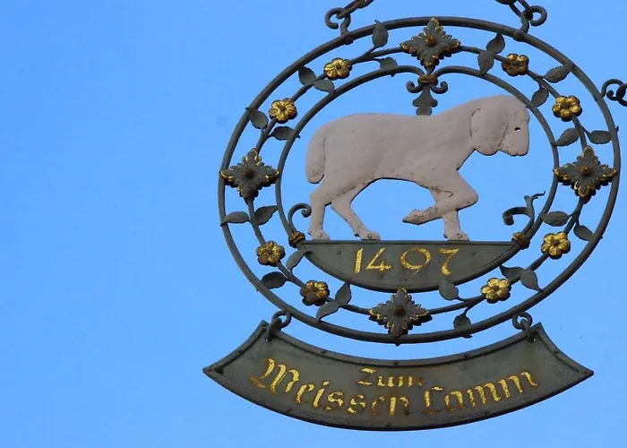 Zum Weissen Lamm Hotel