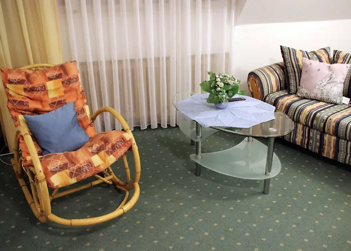 Zum Weissen Lamm Hotel