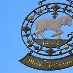 Zum Weissen Lamm ホテル