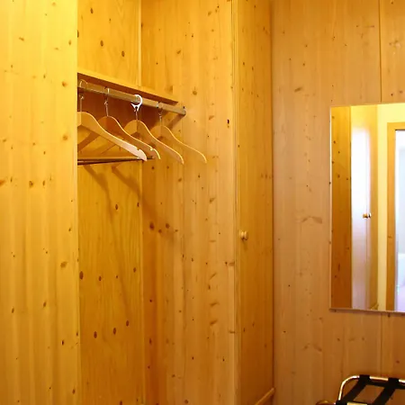 Zum Weissen Lamm Otel